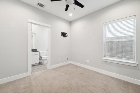 746 W Donovan Street Houston TX 77091