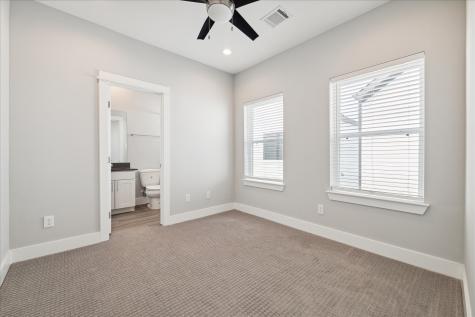 746 W Donovan Street Houston TX 77091