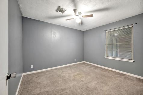 13101 Knollcrest Street Houston TX 77015