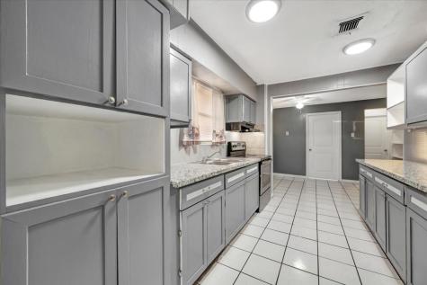 13101 Knollcrest Street Houston TX 77015
