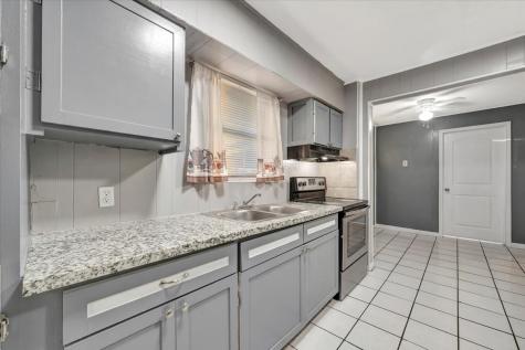 13101 Knollcrest Street Houston TX 77015