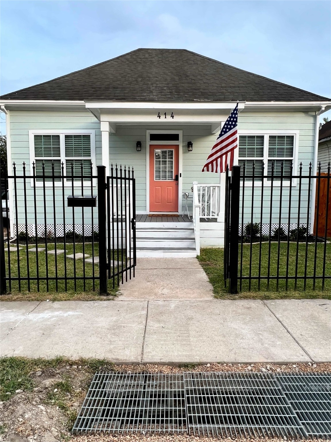 414 Marie Street Houston TX 77009