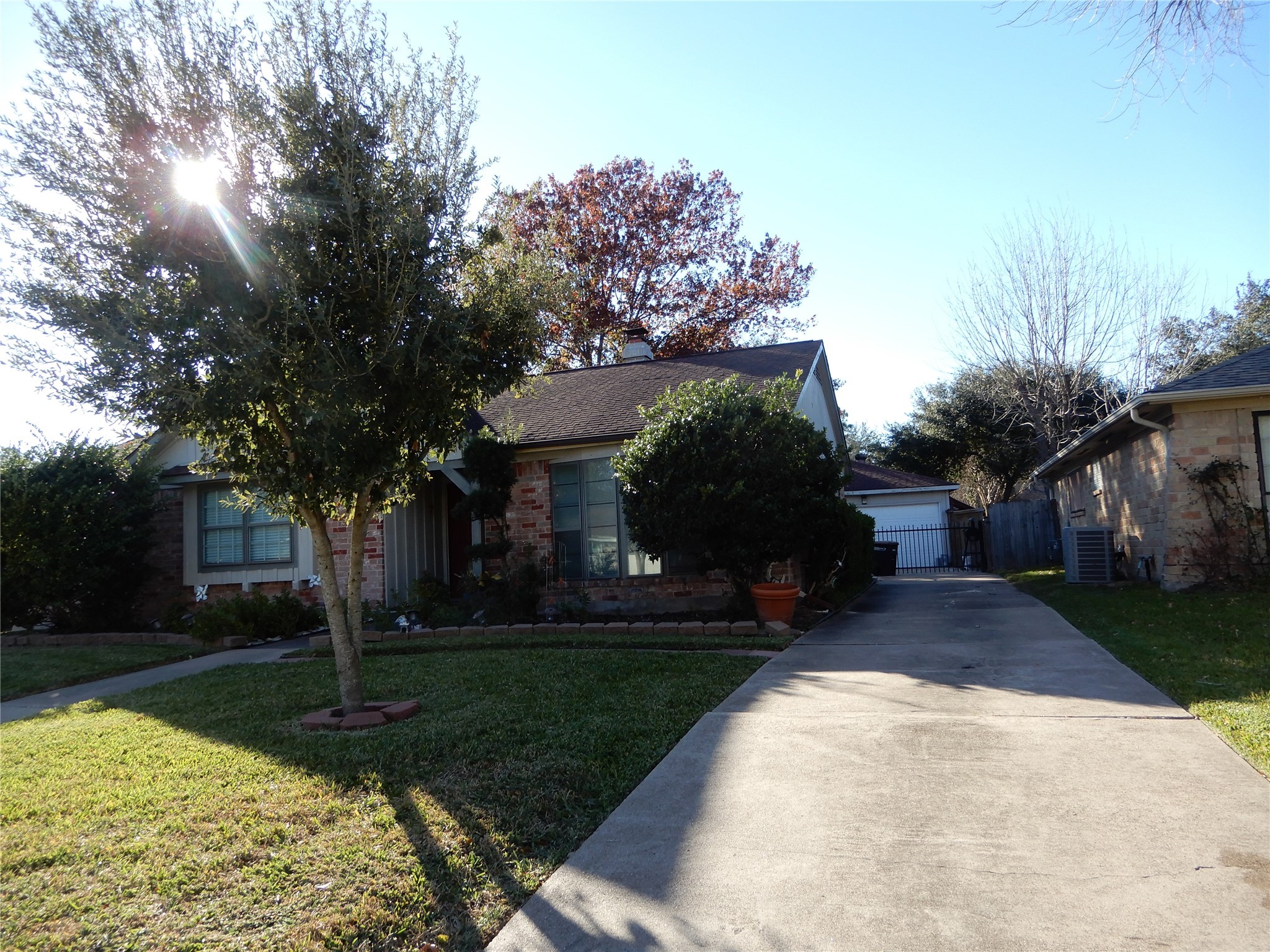 12042 Sturdivant Street Meadows Place TX 77477