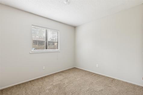 324 Olive Street Huntsville TX 77340