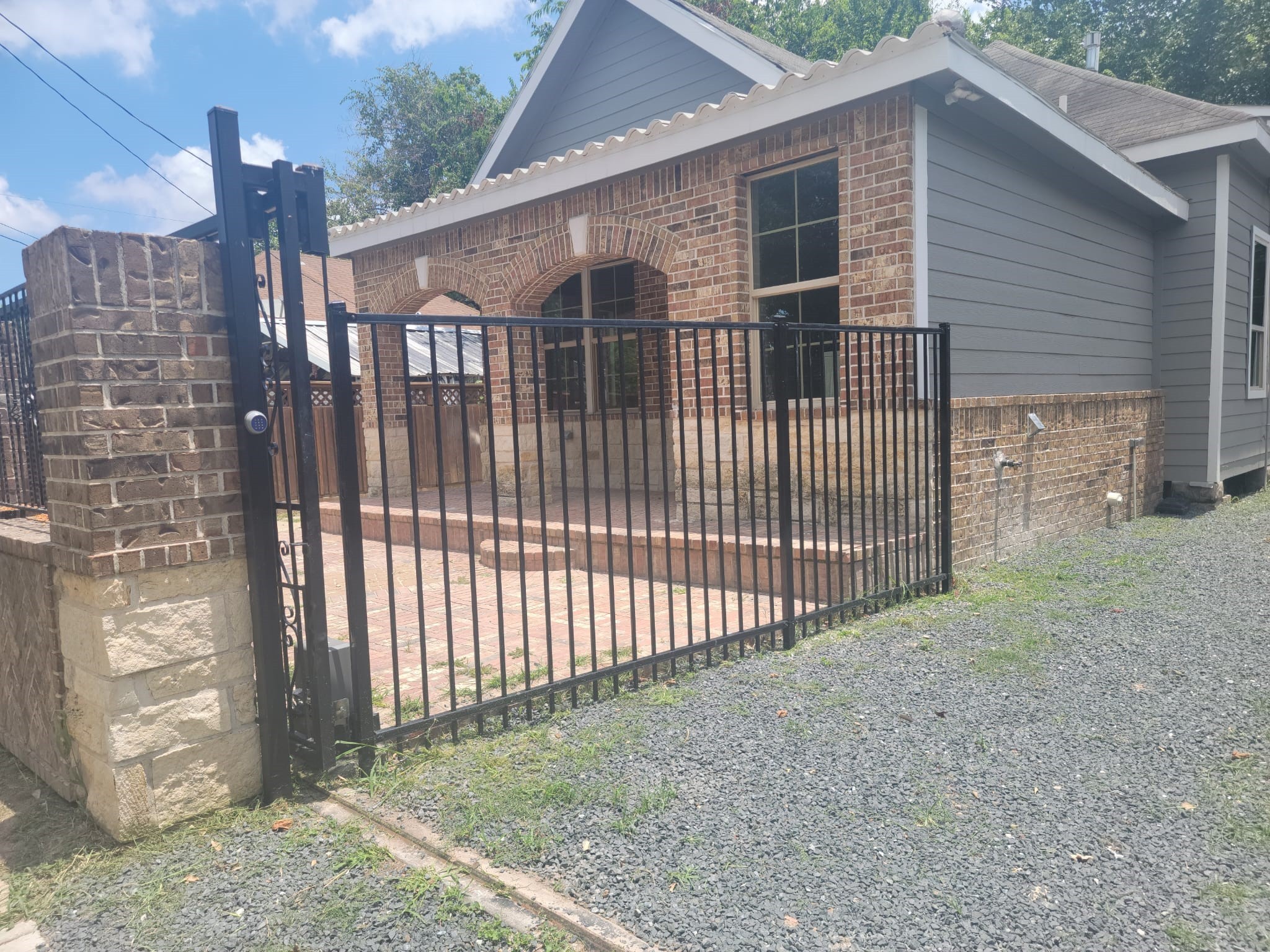 1714 Mary Street Houston TX 77026