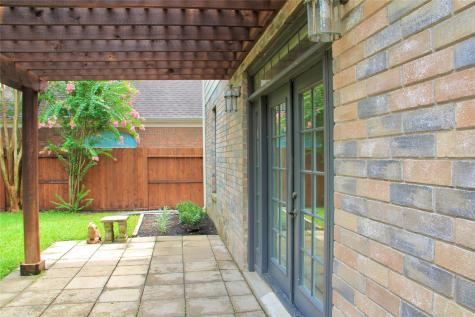 11210 Chestnut Woods Trail Houston TX 77065