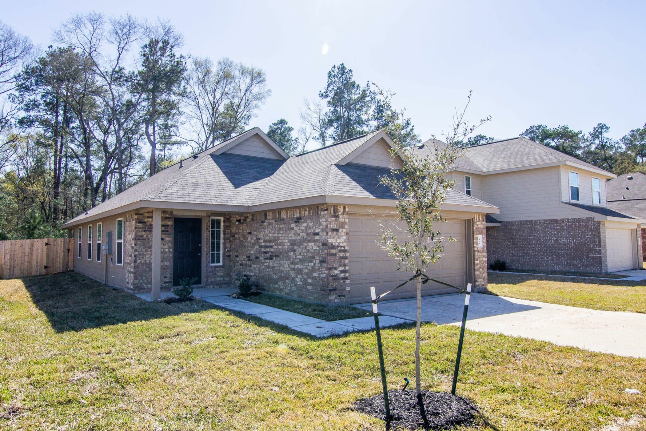 329 North Meadows Drive Willis TX 77378
