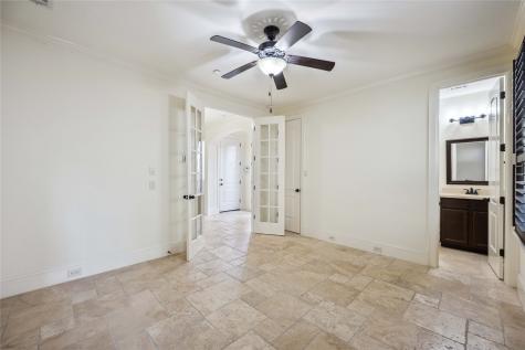 1823 W 24th Street Houston TX 77008