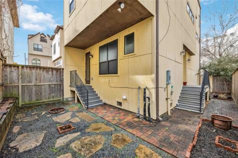 1823 W 24th Street Houston TX 77008