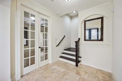 1823 W 24th Street Houston TX 77008