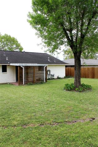 7618 Deadwood Drive Houston TX 77040