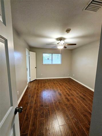 7618 Deadwood Drive Houston TX 77040