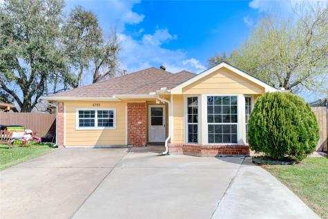 4705 Dogwood Drive Rosenberg TX 77471