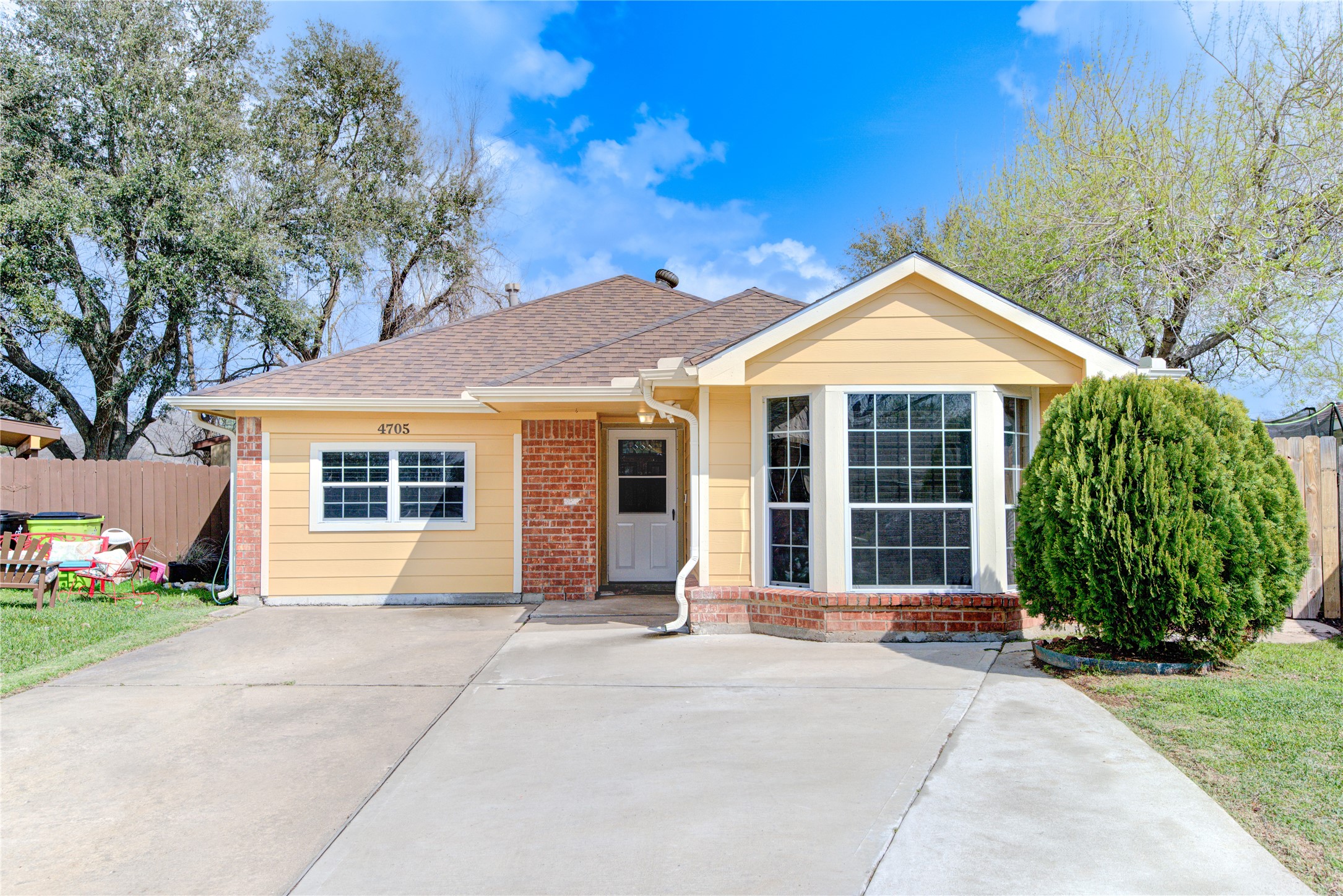 4705 Dogwood Drive Rosenberg TX 77471