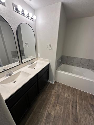 8127 Oakleaf Meadow Court Rosharon TX 77583