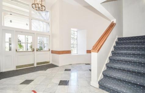 2333 Bering Drive 123 Houston TX 77057