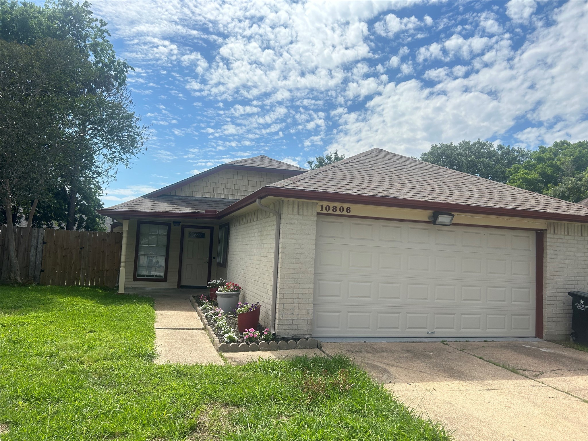 10806 Parkland Woods Drive Sugar Land TX 77498