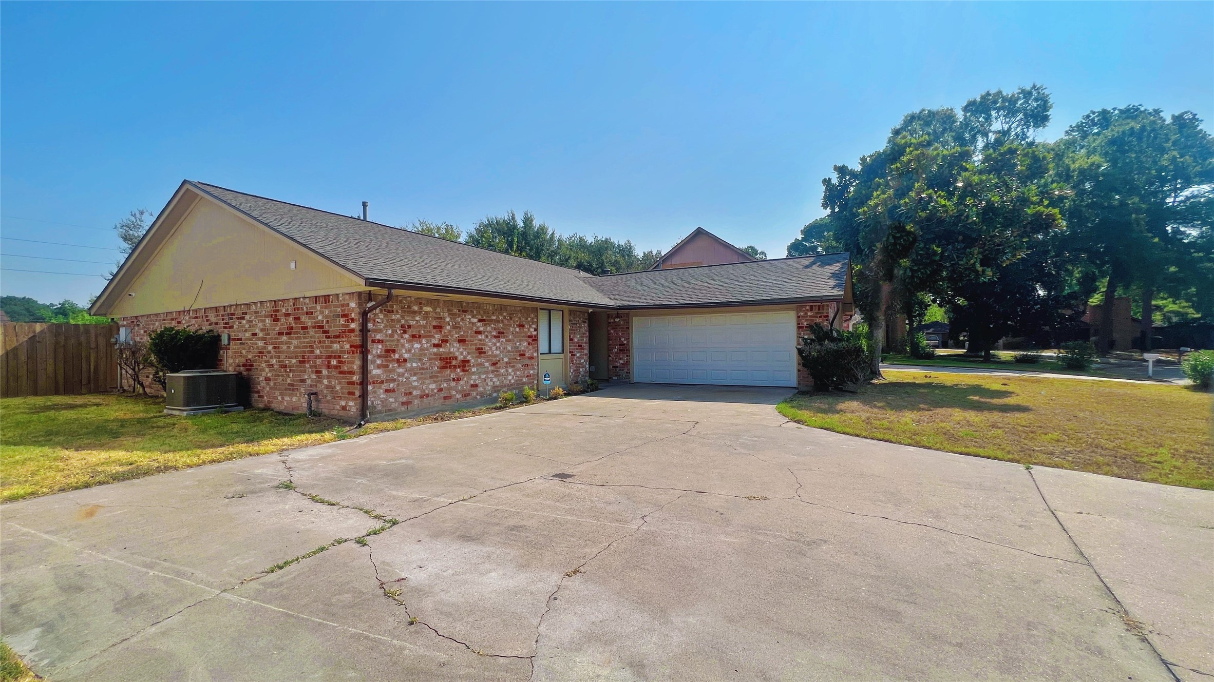 15210 Rigdale Street Houston TX 77084