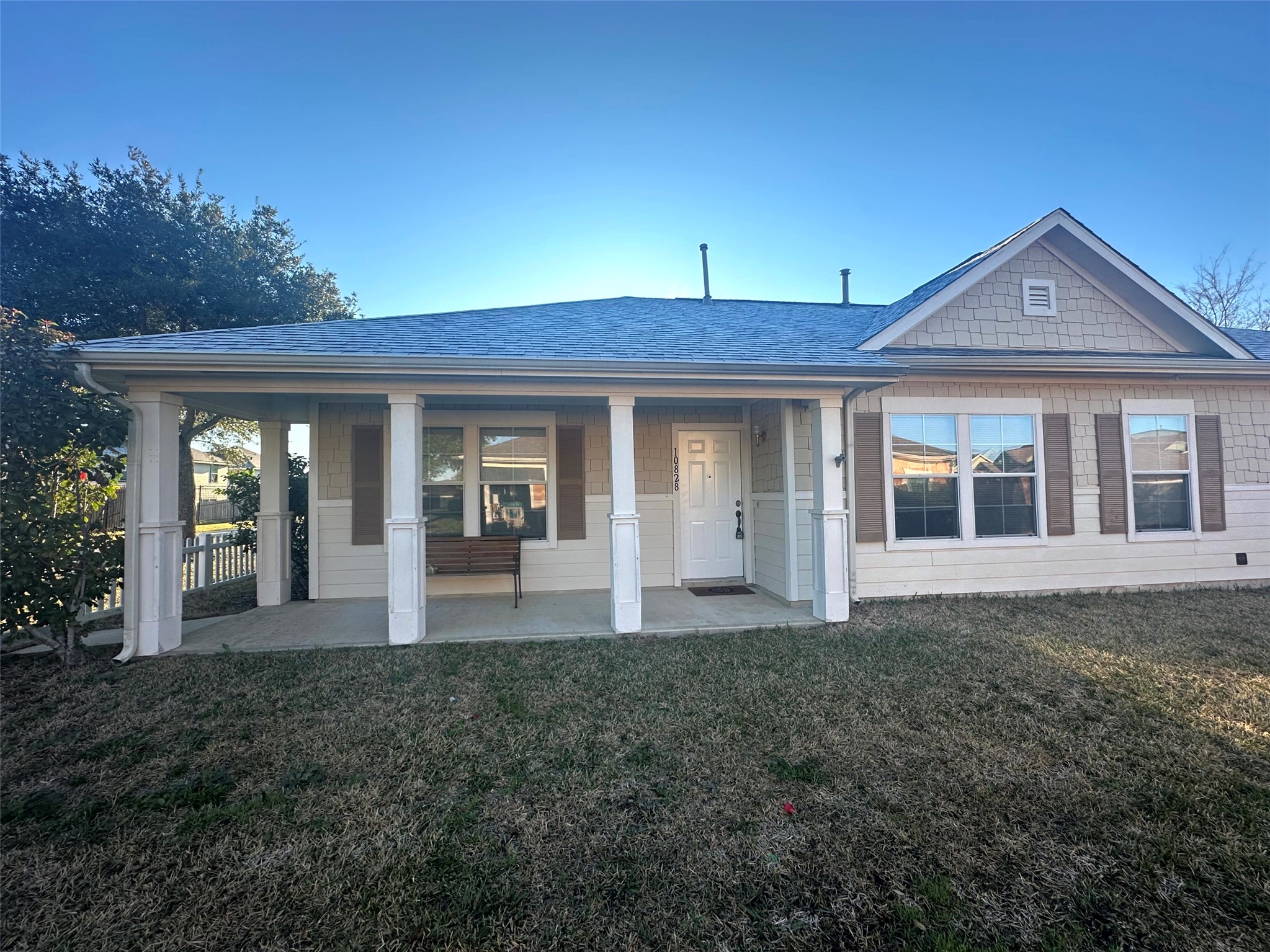10828 S Lake Mist Lane Willis TX 77318