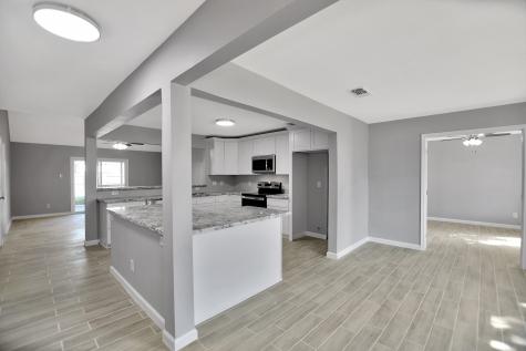 1505 New Orleans Street Deer Park TX 77536