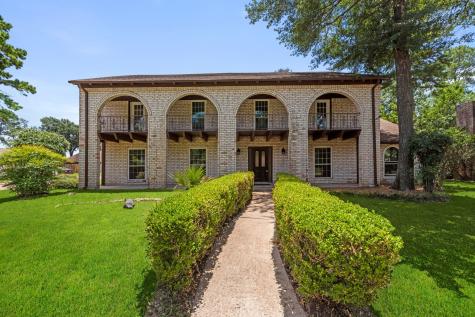 1103 Manatee Lane Houston TX 77090