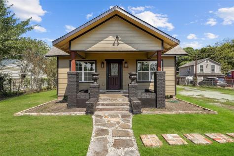 909 Melbourne Street Houston TX 77022