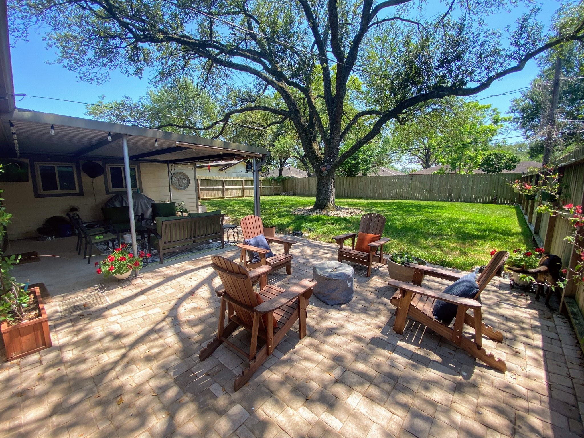 4111 Hill Oak Drive Houston TX 77092