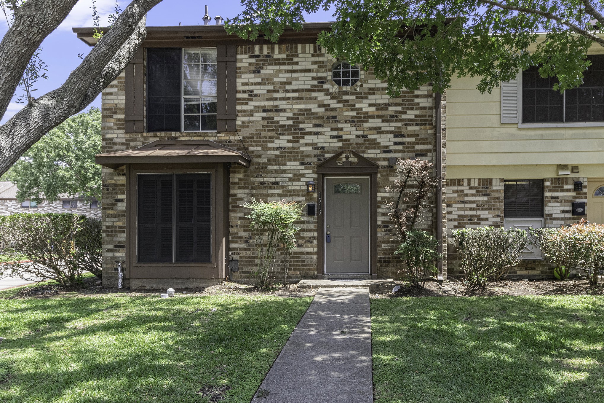1513 S 8th Street La Porte TX 77571