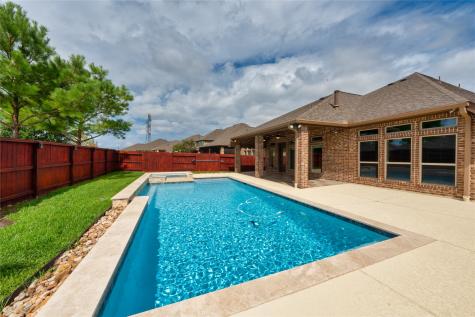 9215 Holloway Cliff Lane Cypress TX 77433