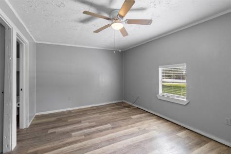 8 Jackson Road Huntsville TX 77320