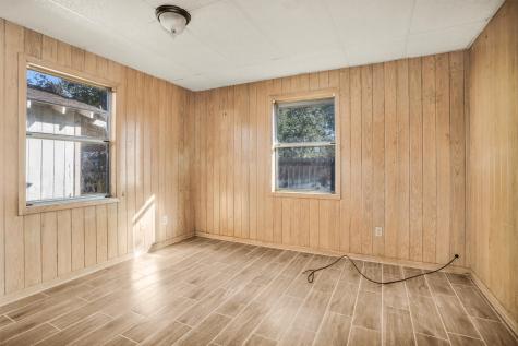 601 S Cochran Street Willis TX 77378