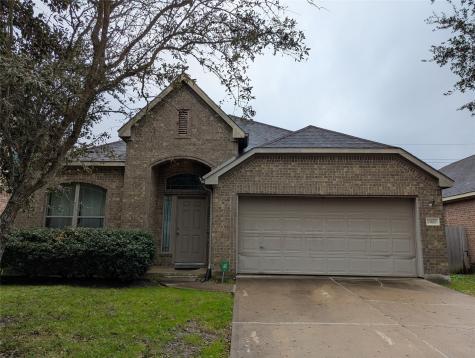 13420 Hickory Springs Lane Pearland TX 77584