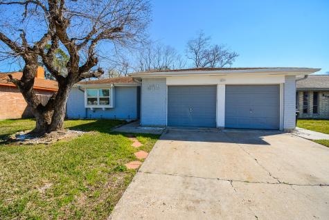 814 Dondell Street Channelview TX 77530