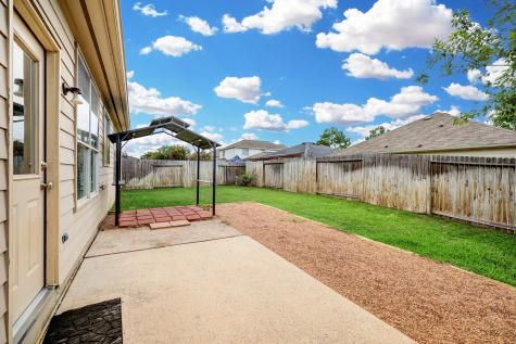 21902 Willow Shade Lane Tomball TX 77375