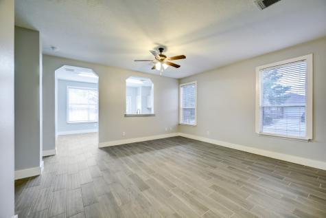 21902 Willow Shade Lane Tomball TX 77375
