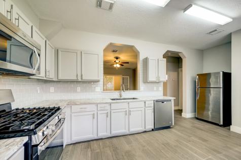 21902 Willow Shade Lane Tomball TX 77375