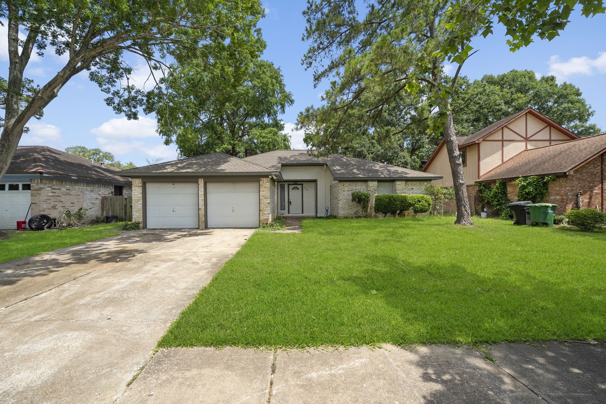 13815 Grosvenor Street Houston TX 77034