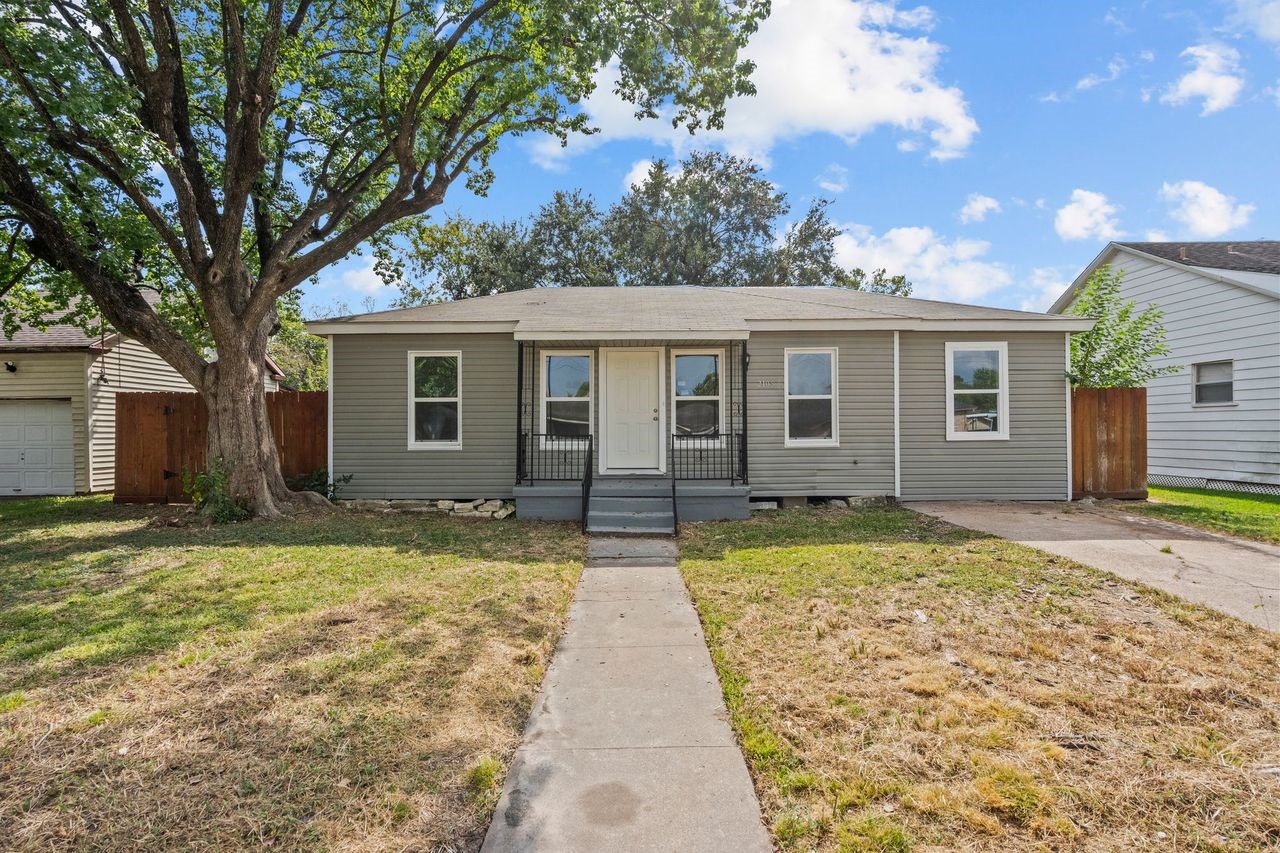 2105 2nd Street Galena Park TX 77547
