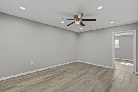 911 Avenue K 11 Galveston TX 77550