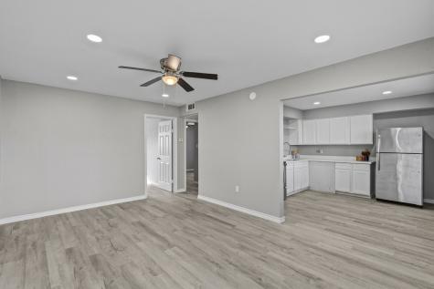 911 Avenue K 11 Galveston TX 77550