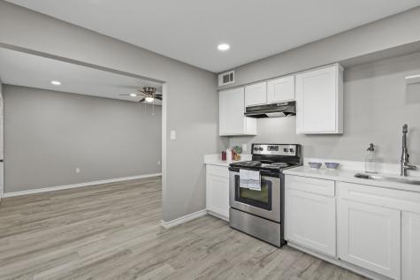 911 Avenue K 11 Galveston TX 77550