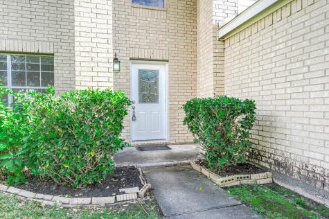 16515 Eaglewood Shadows Drive Sugar Land TX 77498