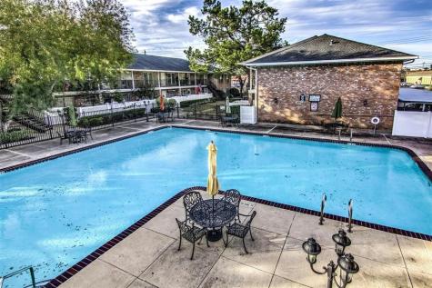 14333 Memorial Drive 41 Houston TX 77079