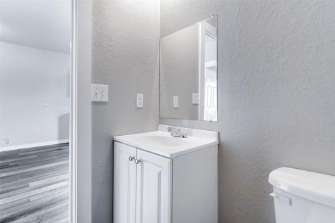 438 S San Joaquin Avenue 1 San Antonio TX 78237