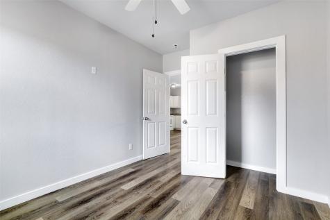 438 S San Joaquin Avenue 1 San Antonio TX 78237