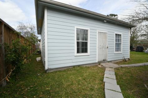 5817 Gaston Street B Houston TX 77016