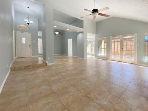 15603 Lago Villa Drive Tomball TX 77377