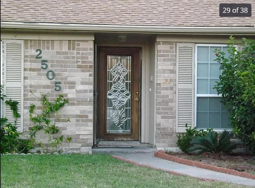 2505 Bluebonnet Court Galveston TX 77551