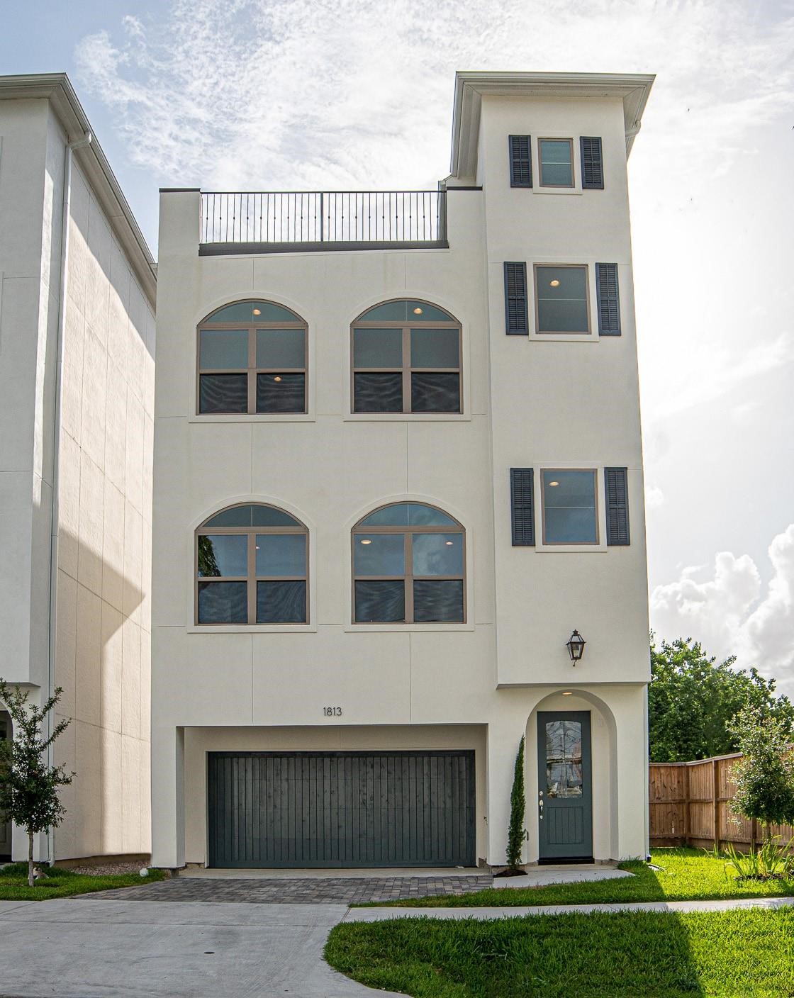 1813 Goliad Street Houston TX 77007