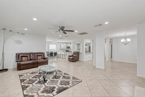 14802 Dorray Lane Houston TX 77082